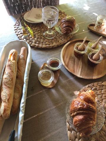 La Ferme De Gringalet Bed & Breakfast Anthon Exterior photo